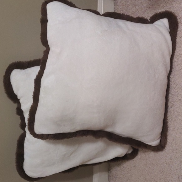 Other - Set of TWO Plush Throw Pillows